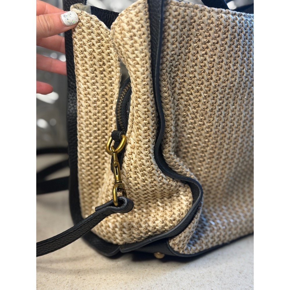 American Leather Co. Auburn Novelty Convertible Crossbody Cool Lagoon Raffia OS - Picture 3 of 9